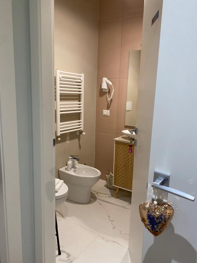 La Casa Di Alan Hotel Terni Bagian luar foto