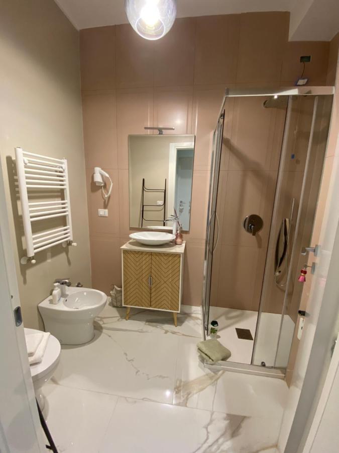 La Casa Di Alan Hotel Terni Bagian luar foto