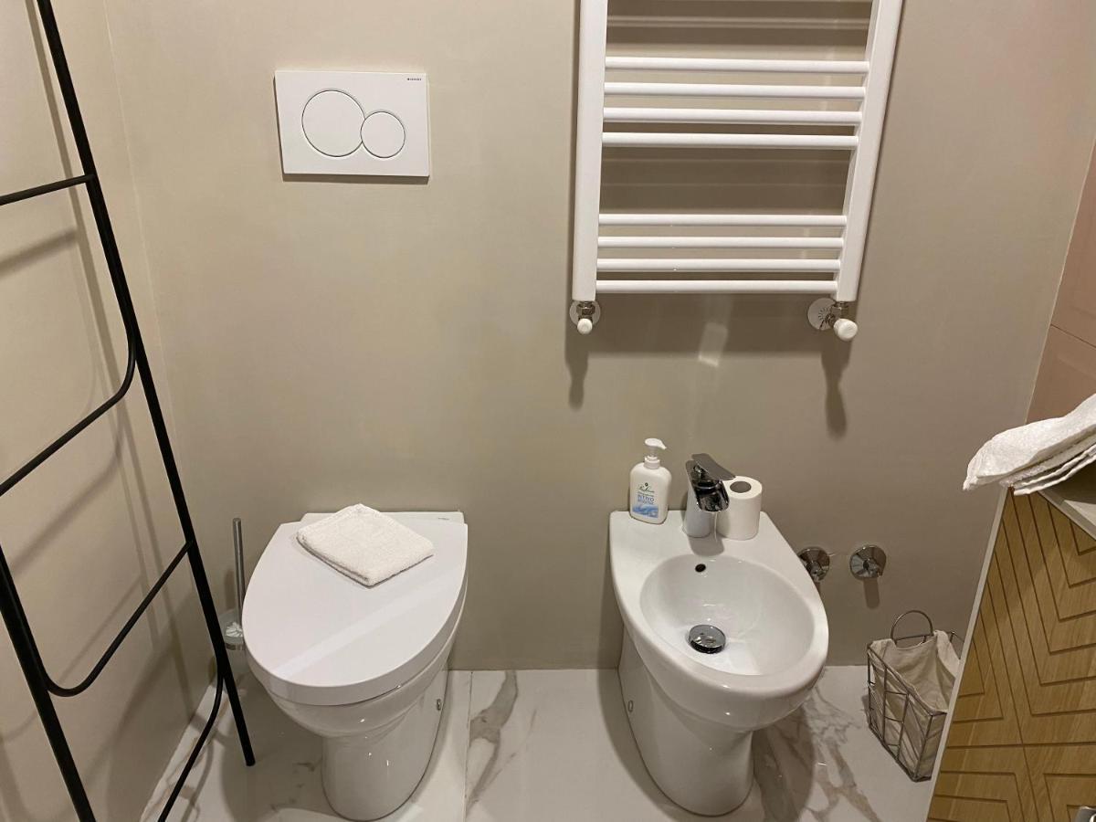 La Casa Di Alan Hotel Terni Bagian luar foto